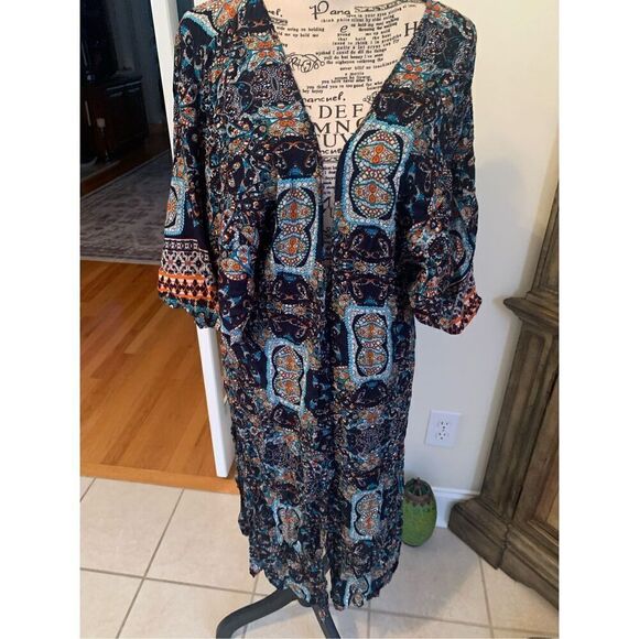 Navy and Orange Floral Kimono - Picture 8 of 9